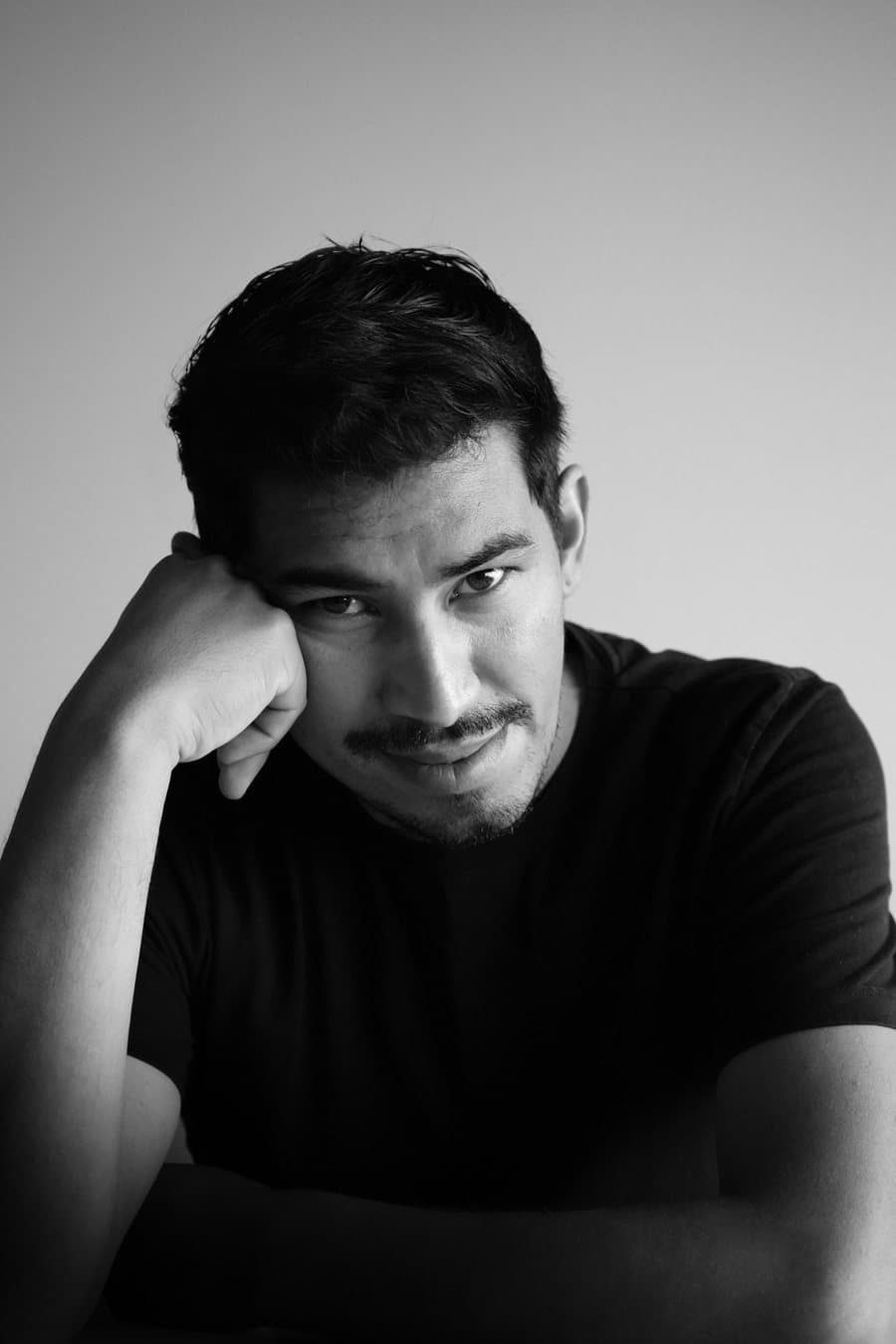 Leandro Vivar, diseñador y mueblista